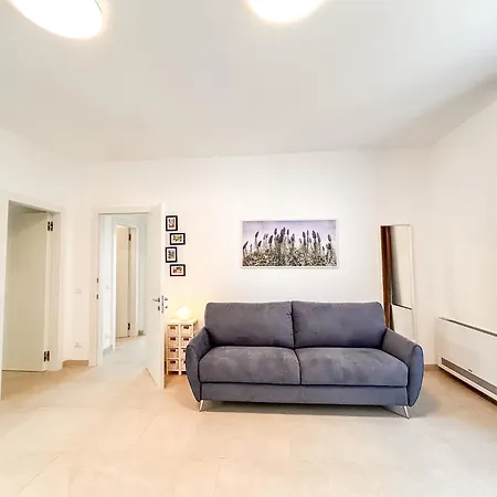 I Trulli E La Luna 山林小屋