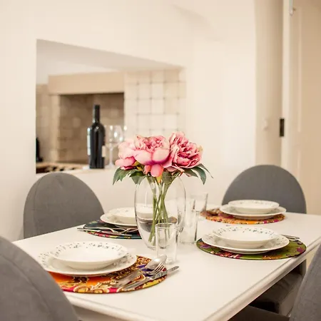 I Trulli E La Luna 山林小屋