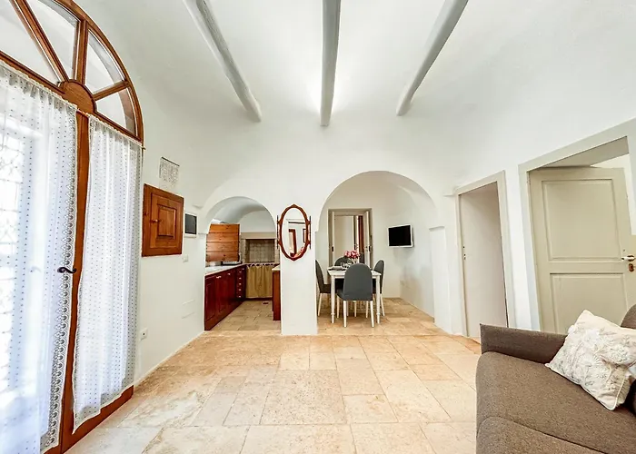 I Trulli E La Luna Lodge *