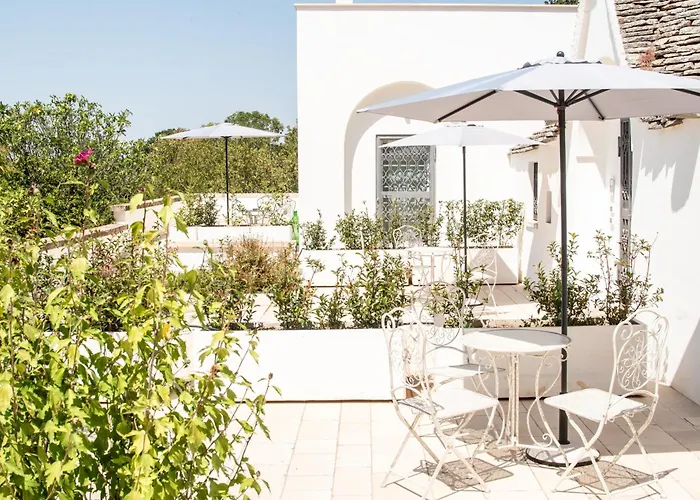 I Trulli E La Luna Lodge Alberobello
