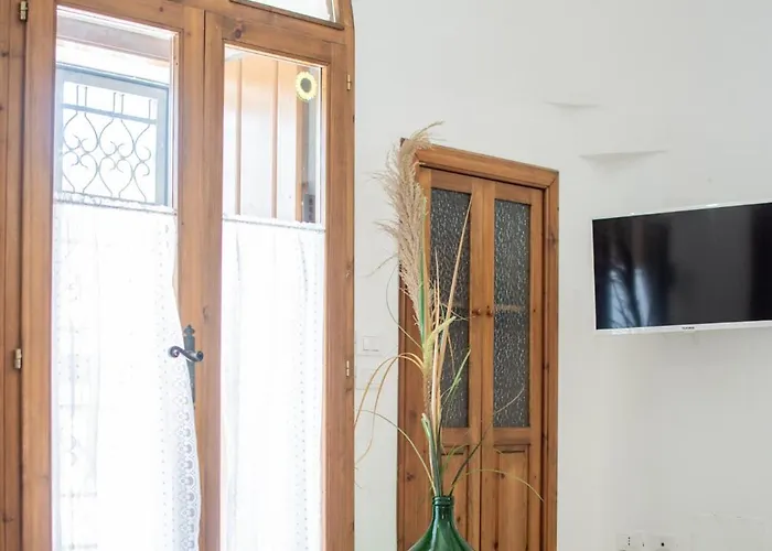 I Trulli E La Luna Lodge Alberobello