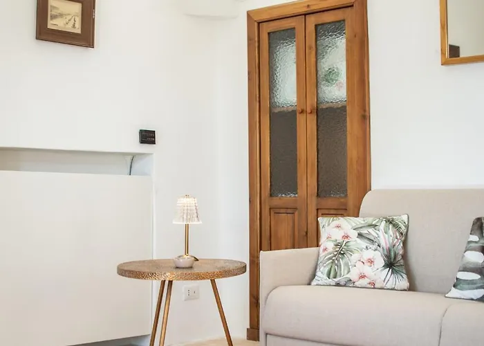 I Trulli E La Luna Alberobello